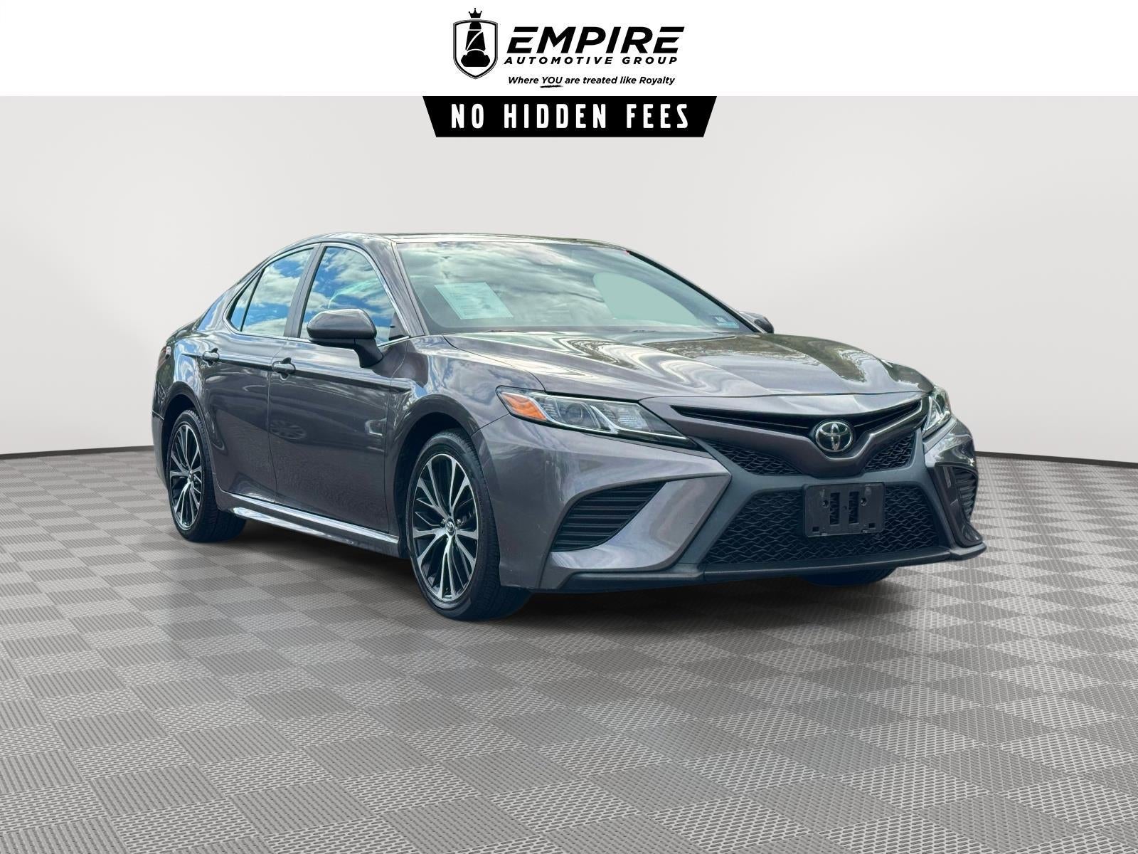 2019 Toyota Camry SE