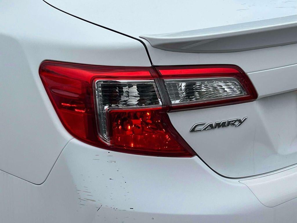 2014 Toyota Camry SE