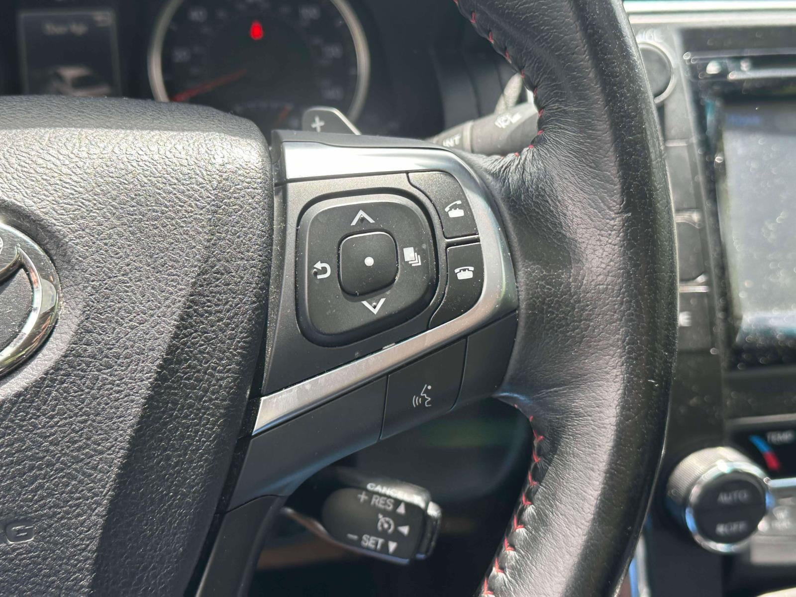 2016 Toyota Camry XSE