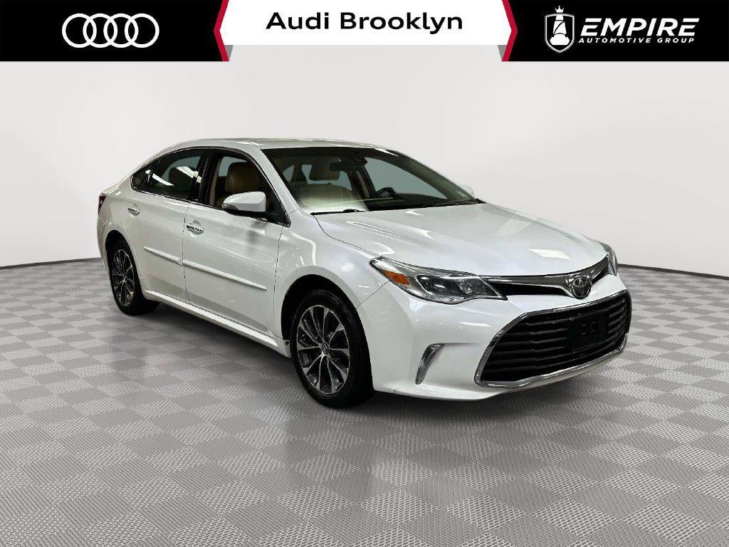 2017 Toyota Avalon XLE