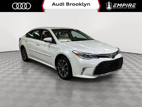 2017 Toyota Avalon XLE