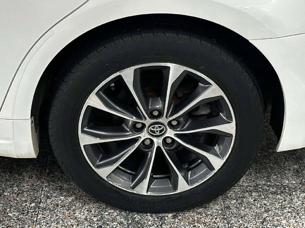 2017 Toyota Avalon XLE