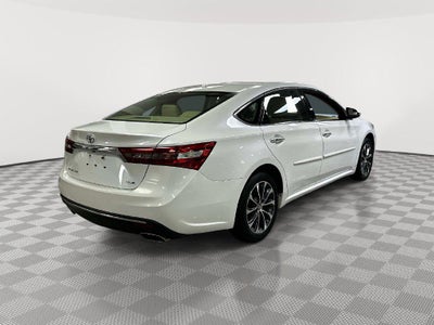 2017 Toyota Avalon XLE