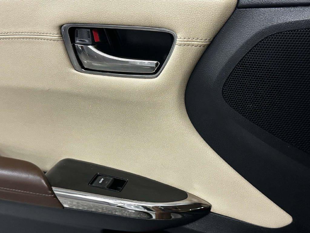 2017 Toyota Avalon XLE