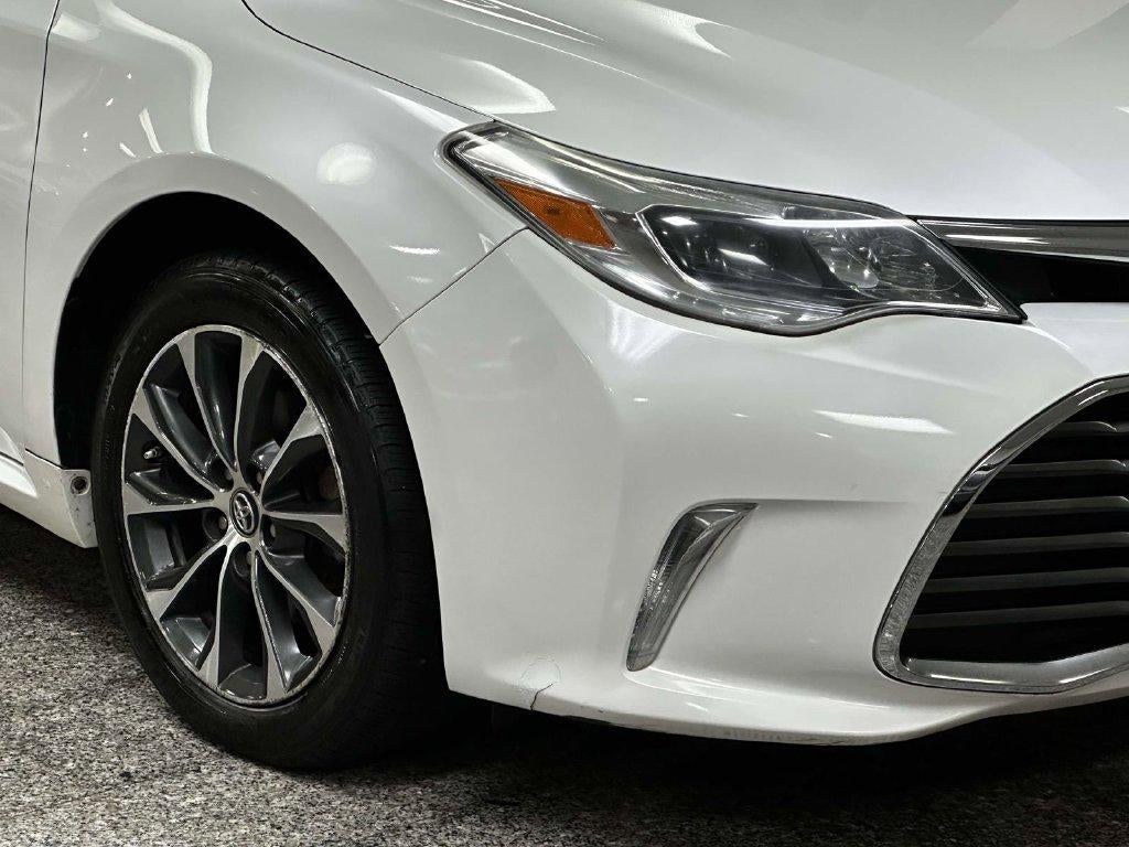 2017 Toyota Avalon XLE