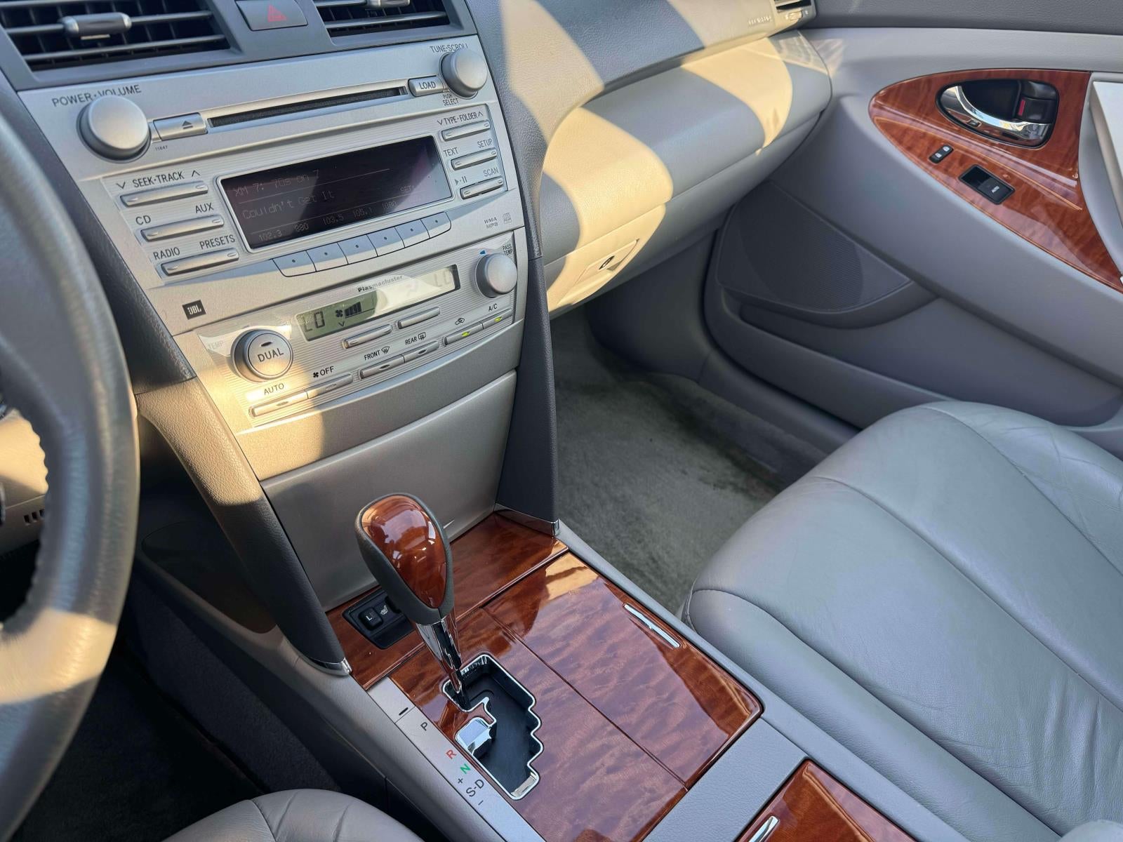 2010 Toyota Camry XLE V6
