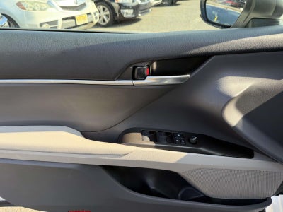 2022 Toyota Camry LE AWD