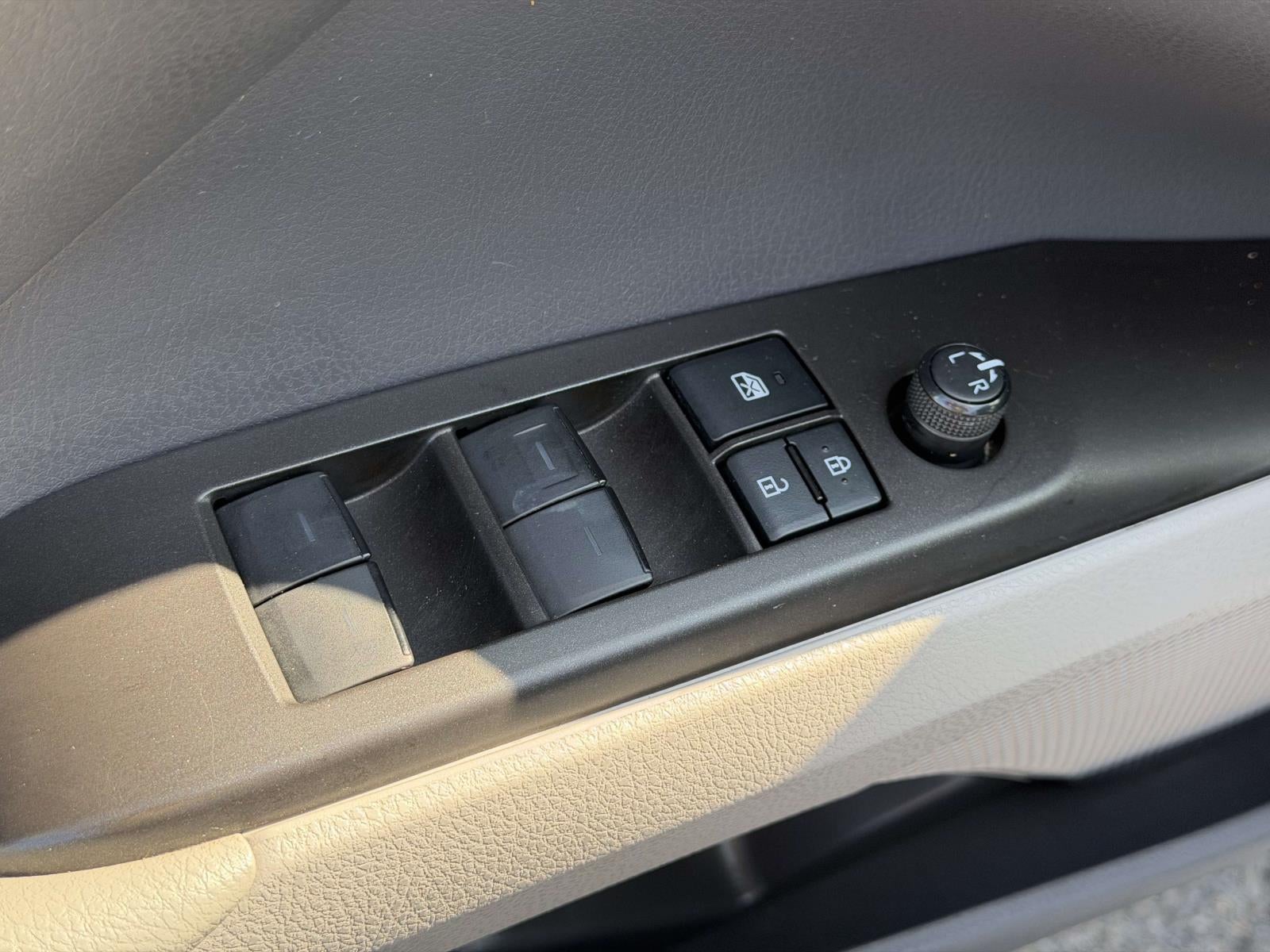 2022 Toyota Camry LE AWD