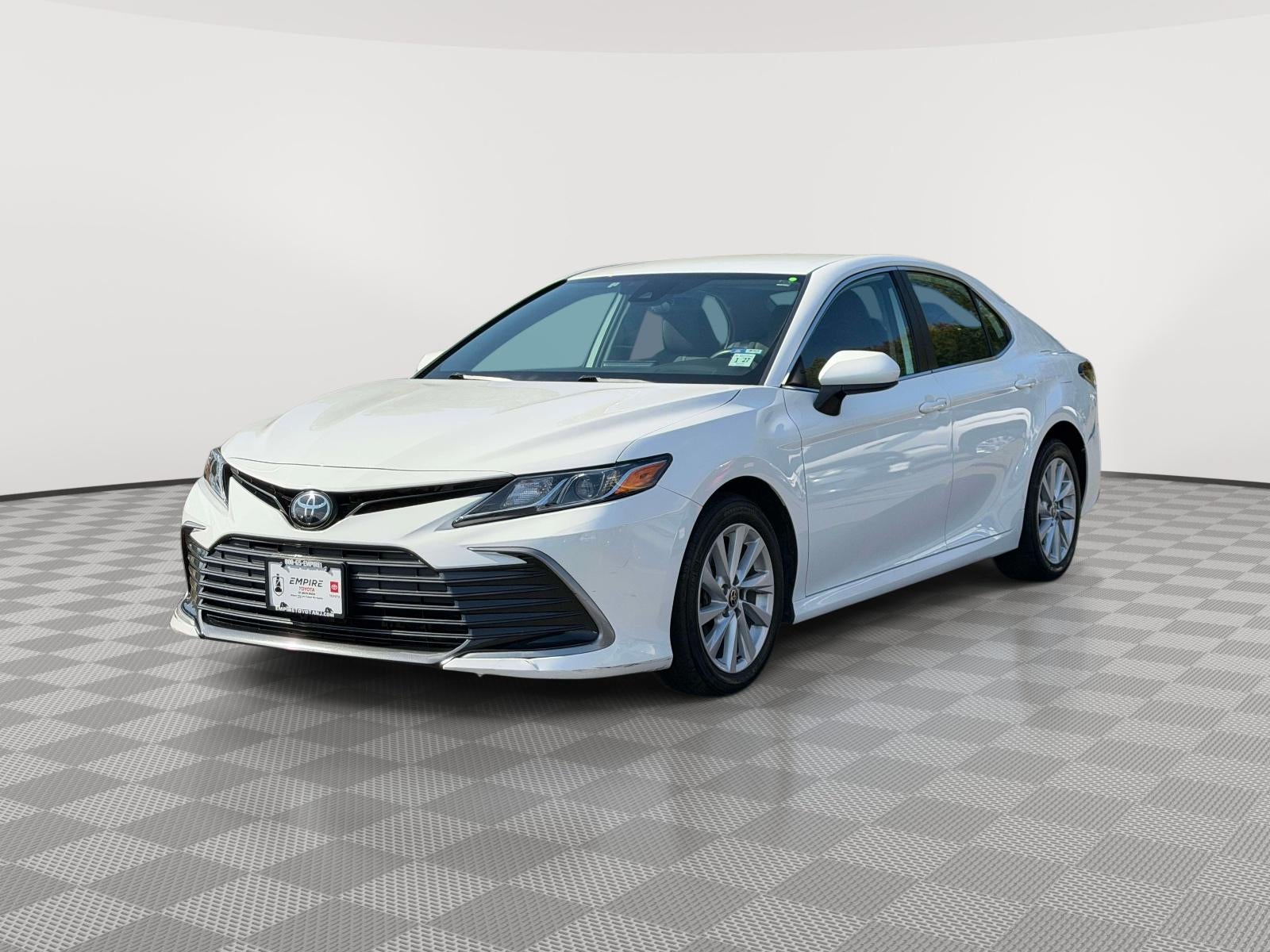 2022 Toyota Camry LE AWD