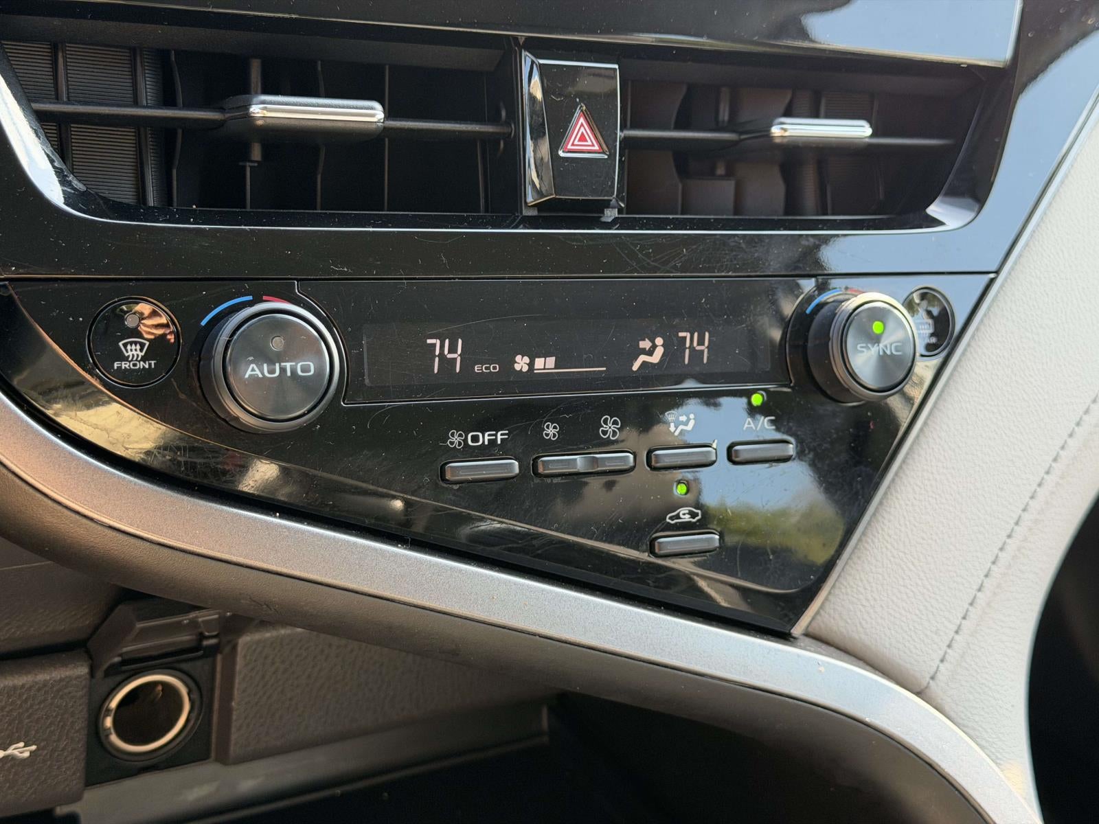 2022 Toyota Camry LE AWD