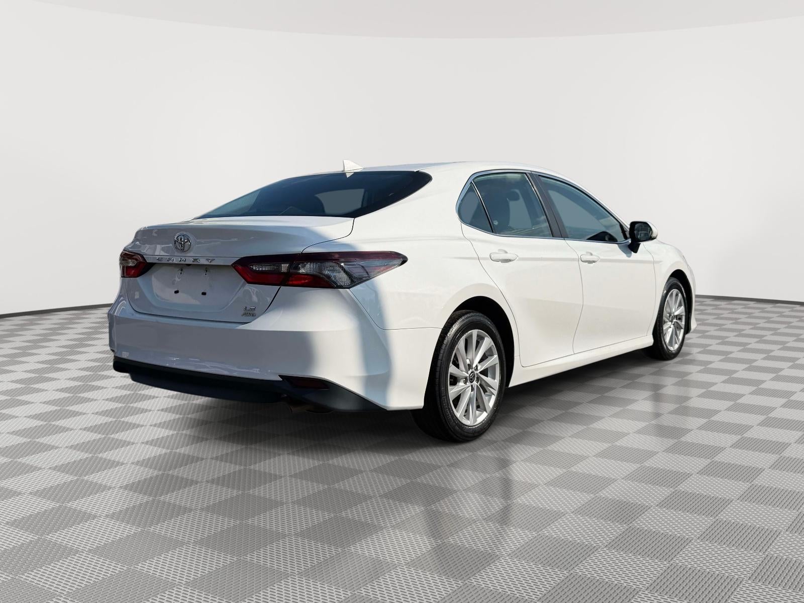 2022 Toyota Camry LE AWD