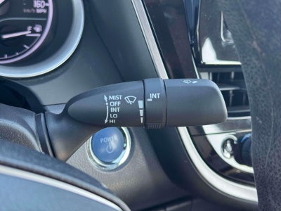 2022 Toyota Camry Hybrid LE