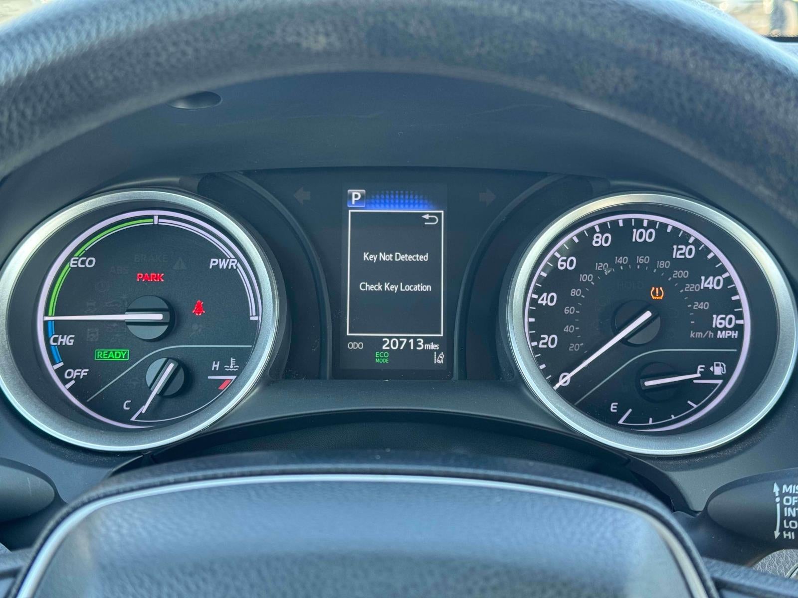 2022 Toyota Camry Hybrid LE