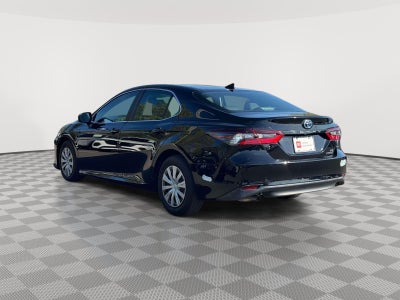 2022 Toyota Camry Hybrid LE