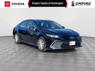 2022 Toyota Camry Hybrid LE