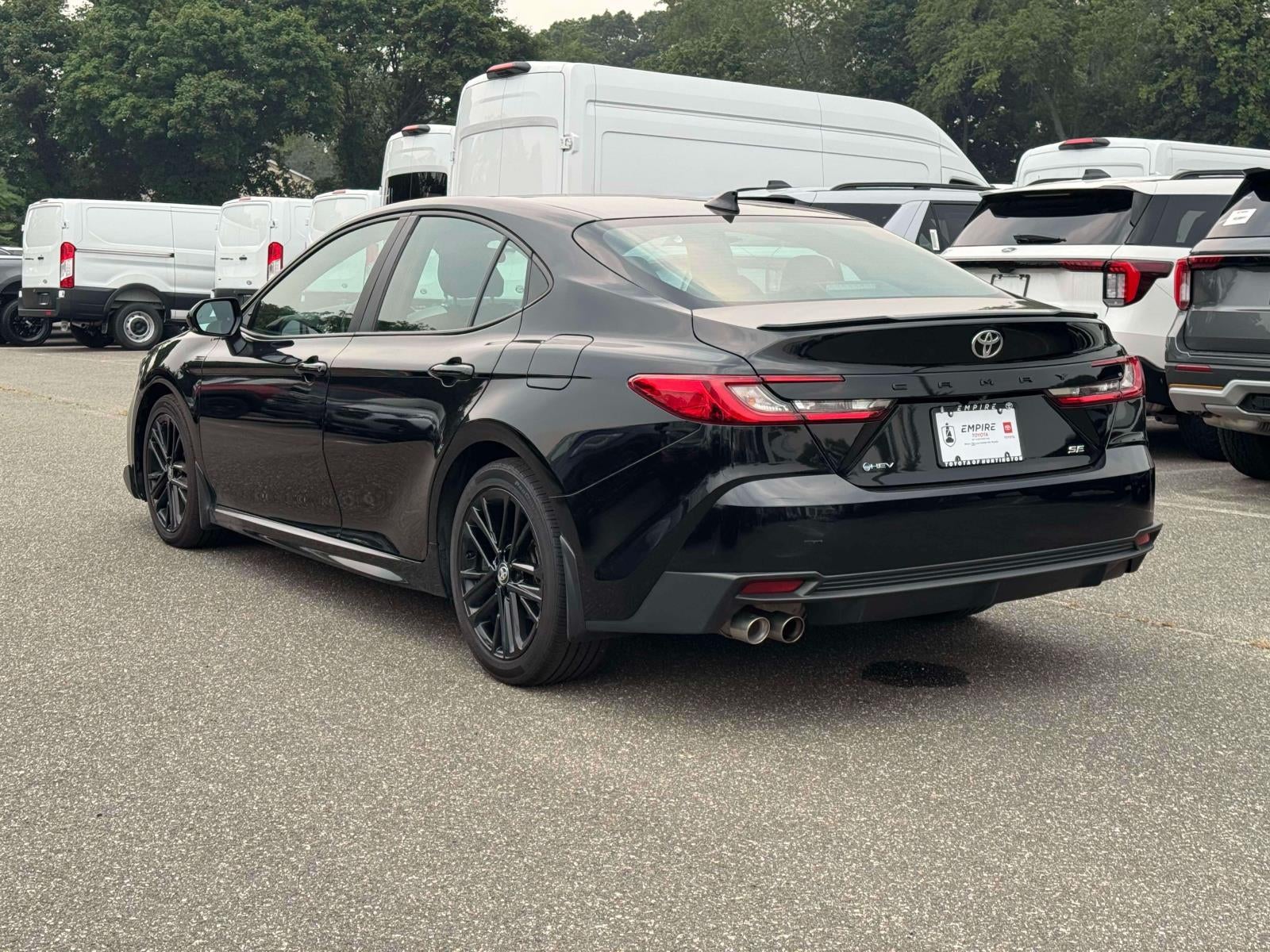 2025 Toyota Camry SE
