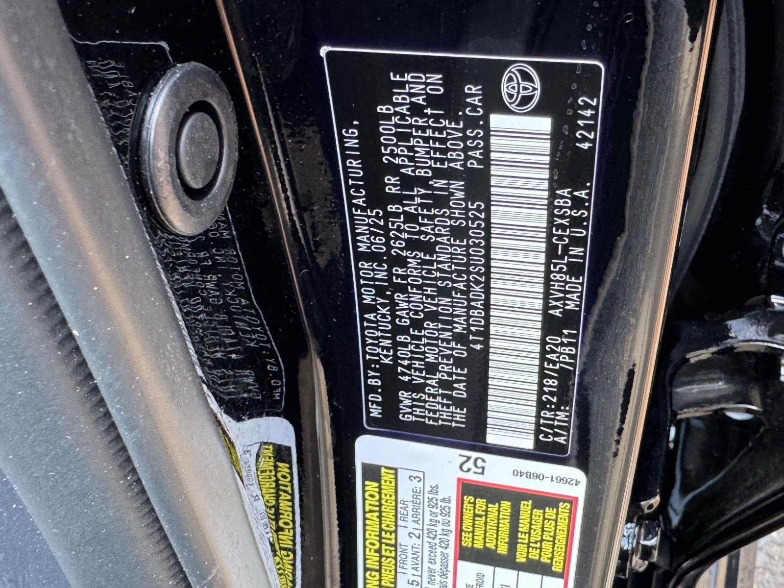 2025 Toyota Camry SE