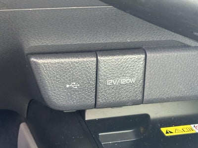 2024 Toyota Camry Hybrid XLE