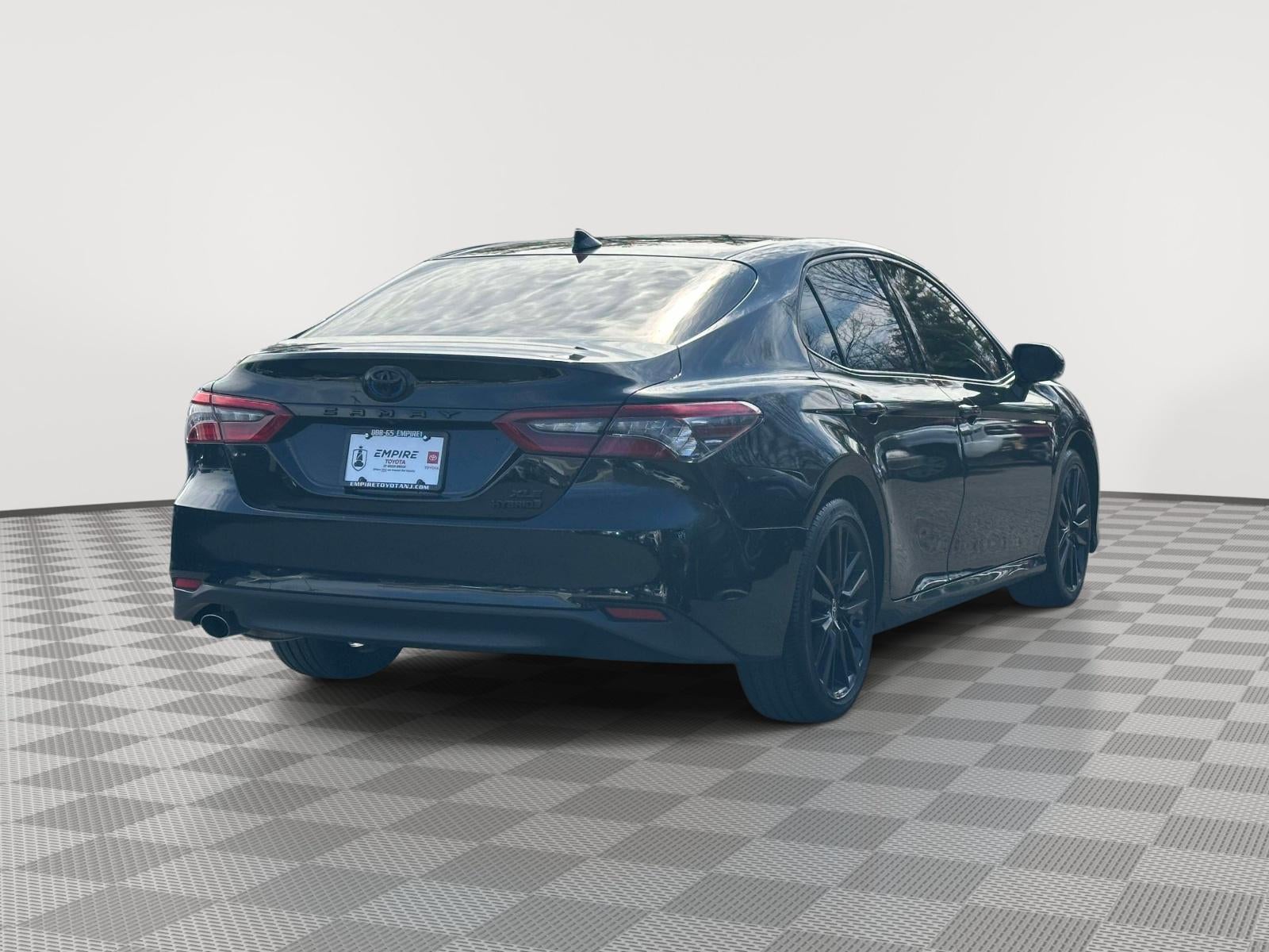 2024 Toyota Camry Hybrid XLE