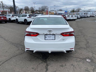 2023 Toyota Camry SE