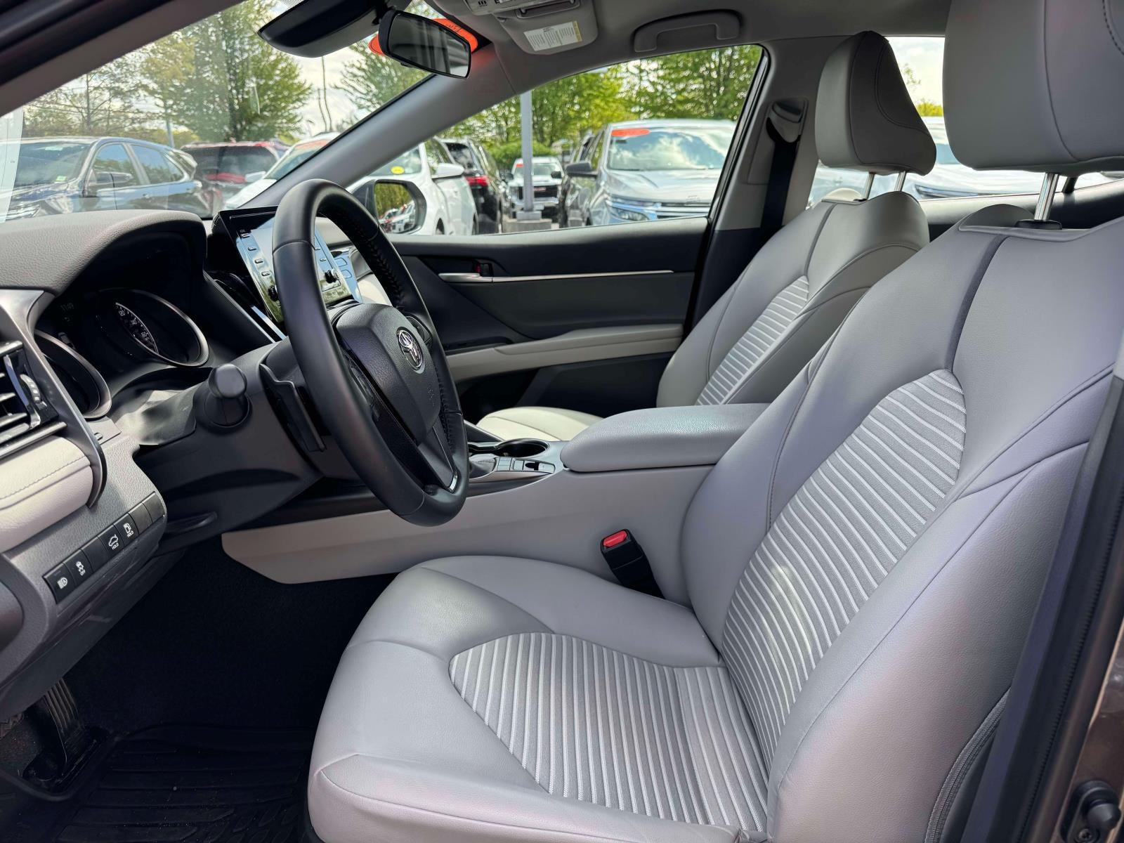 2023 Toyota Camry SE AWD
