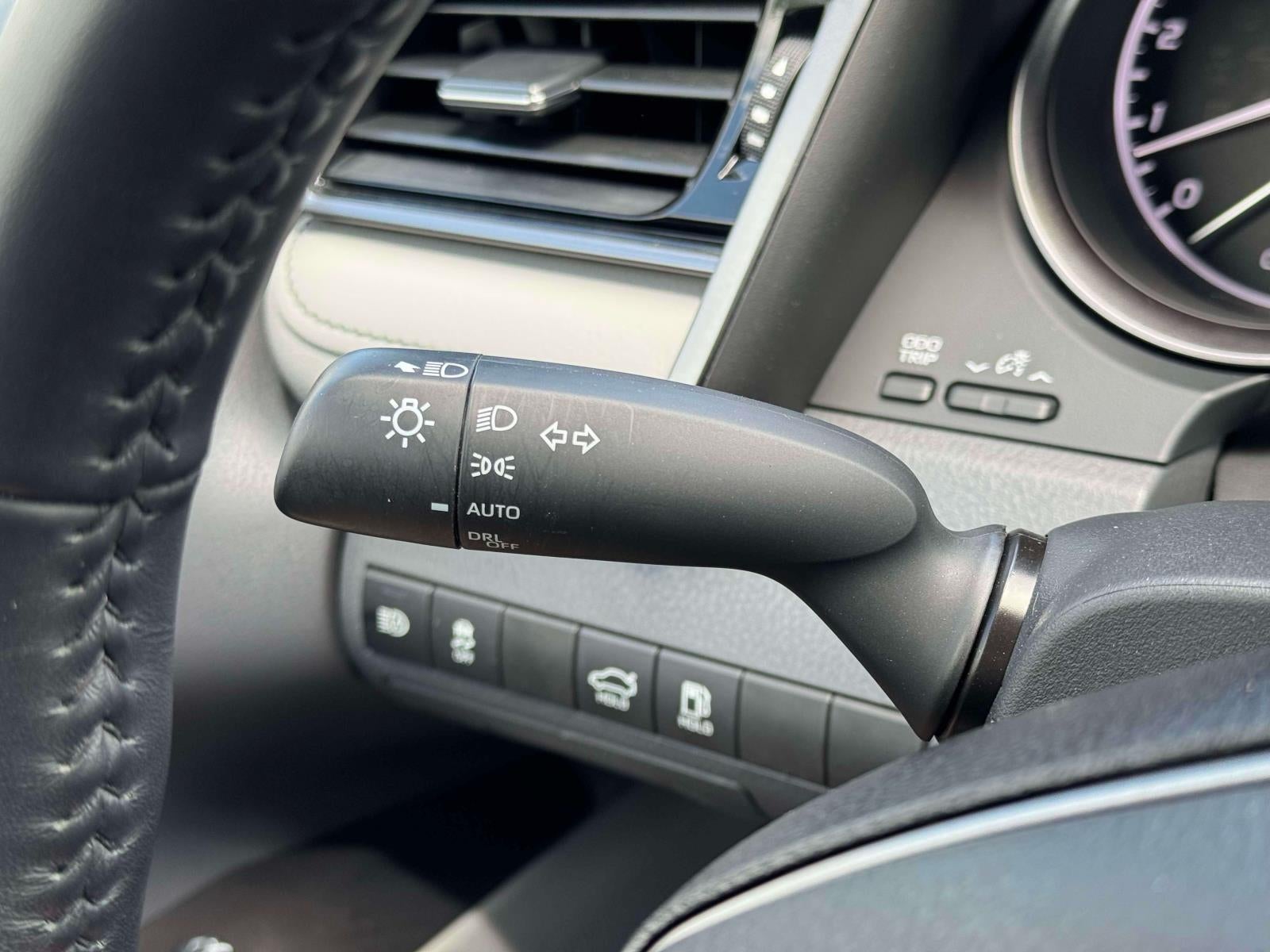 2023 Toyota Camry SE AWD