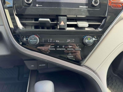 2023 Toyota Camry SE AWD