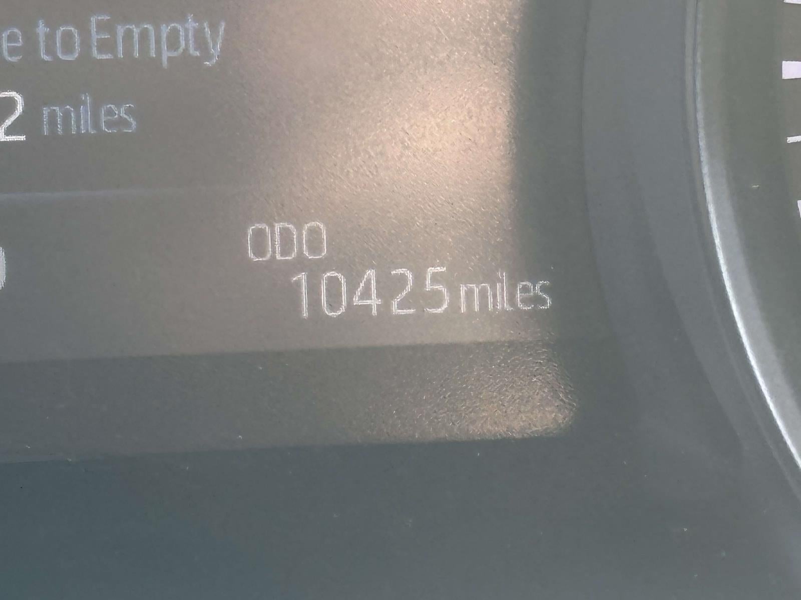 2023 Toyota Camry SE AWD