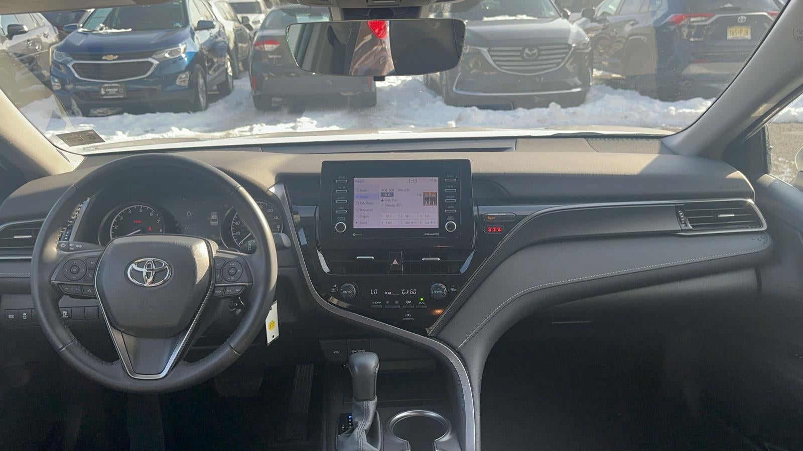 2023 Toyota Camry SE AWD