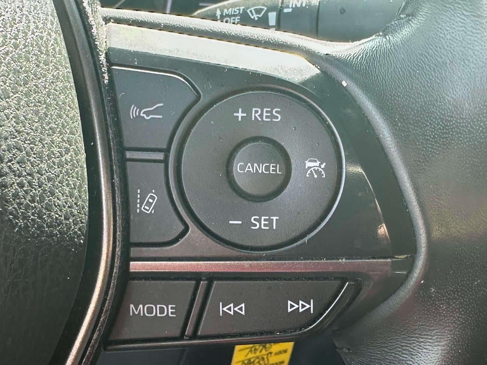 2023 Toyota Camry SE AWD