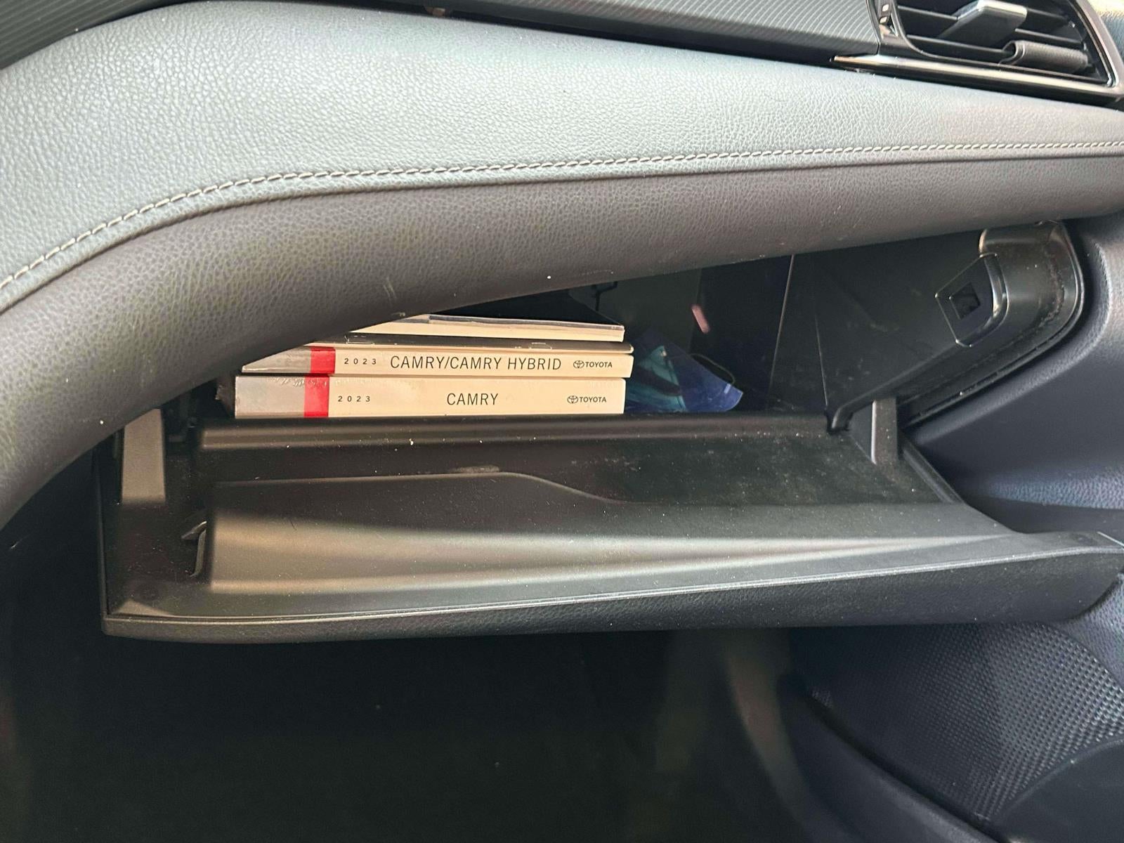 2023 Toyota Camry SE AWD