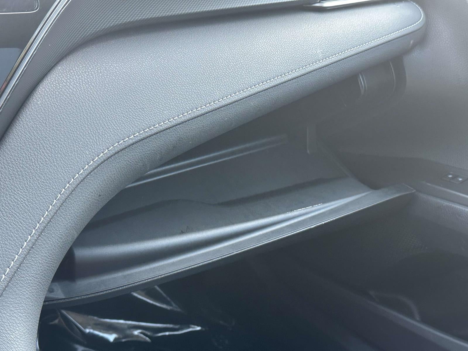 2022 Toyota Camry SE AWD