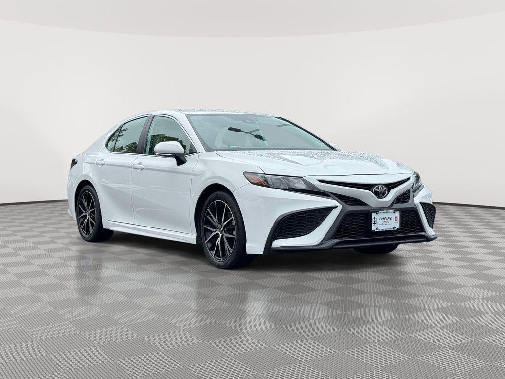 2023 Toyota Camry SE AWD