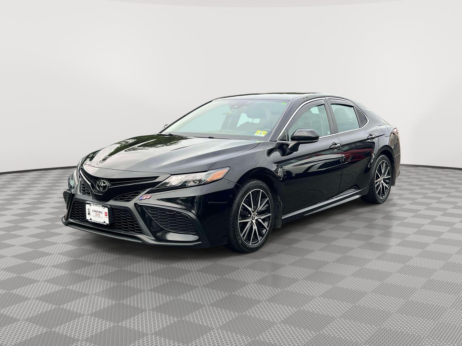 2021 Toyota Camry SE AWD