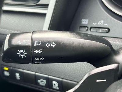 2021 Toyota Camry SE AWD