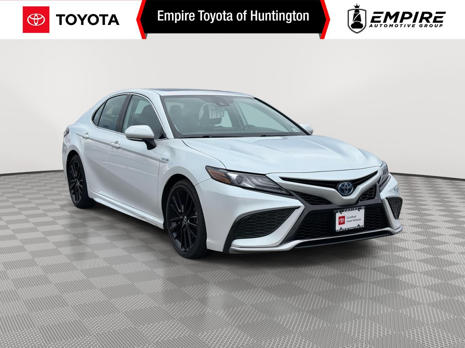 2021 Toyota Camry XSE Hybrid