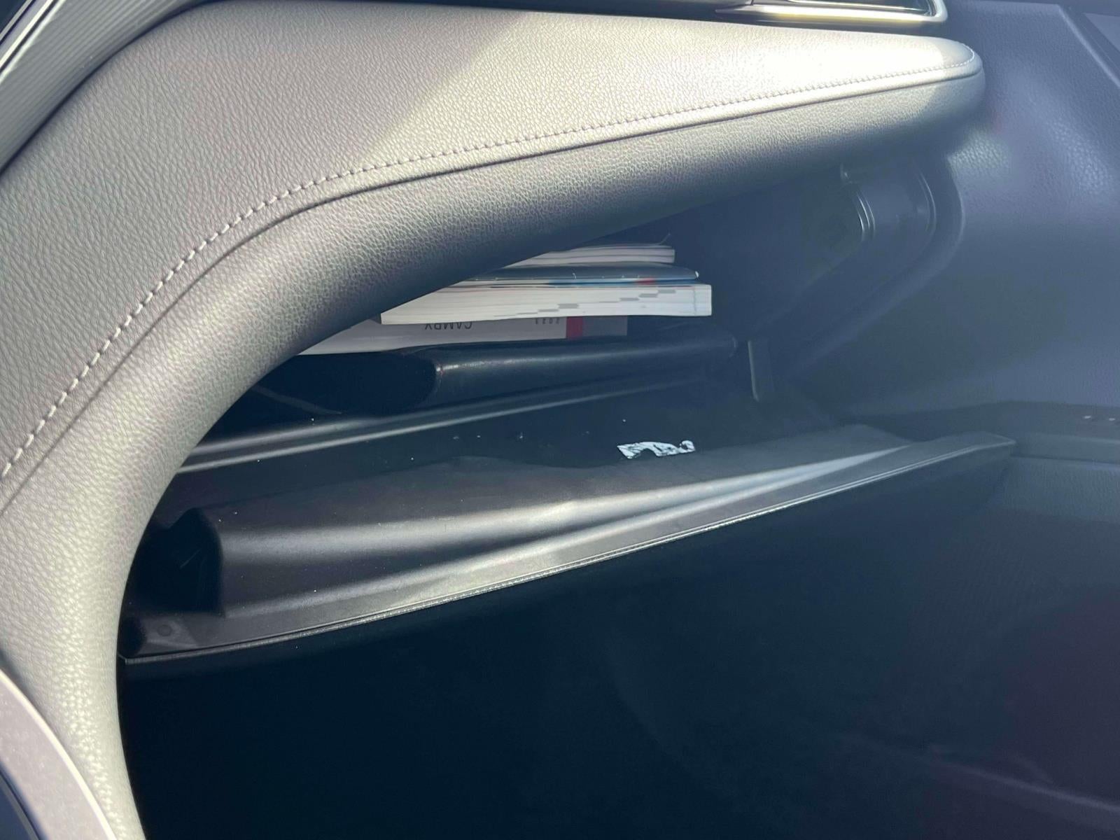 2023 Toyota Camry SE AWD