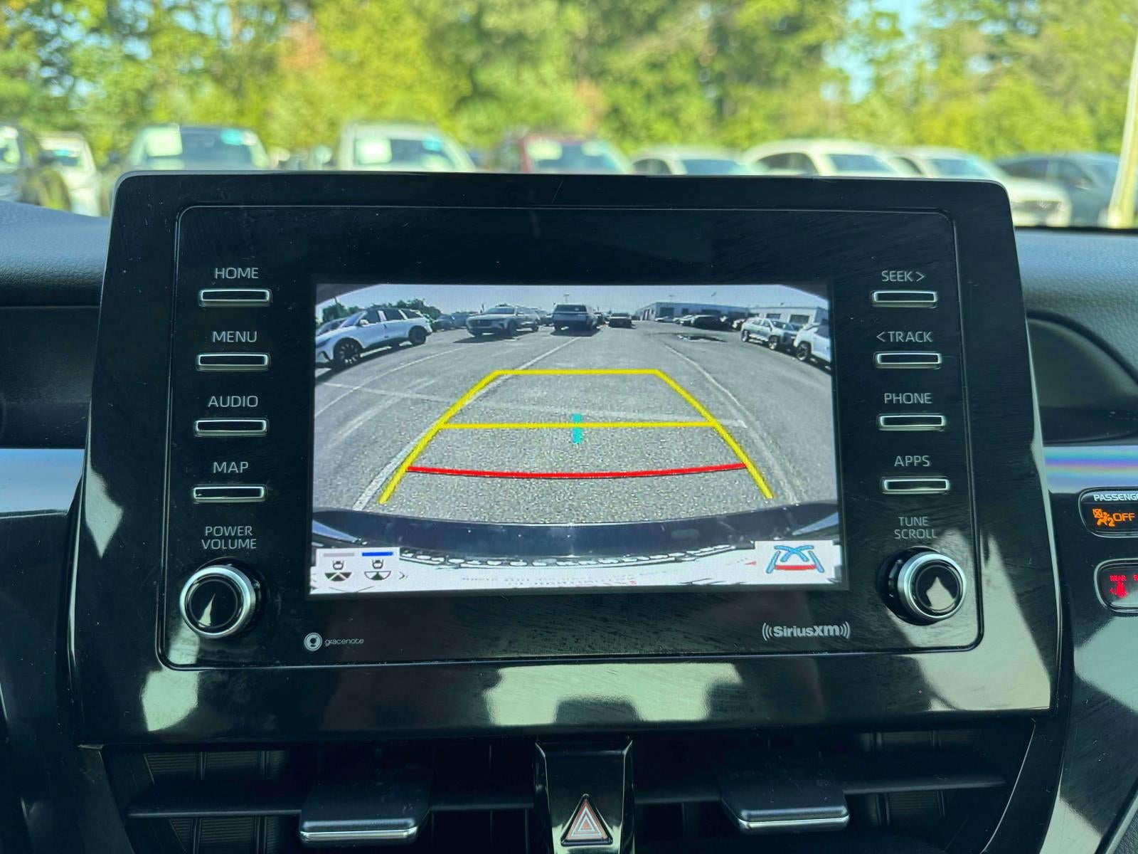 2022 Toyota Camry SE AWD