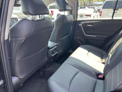 2021 Toyota RAV4 Hybrid XLE Premium