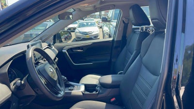 2021 Toyota RAV4 Hybrid XLE Premium