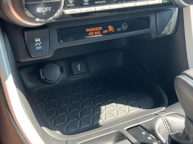 2021 Toyota RAV4 Hybrid XLE Premium