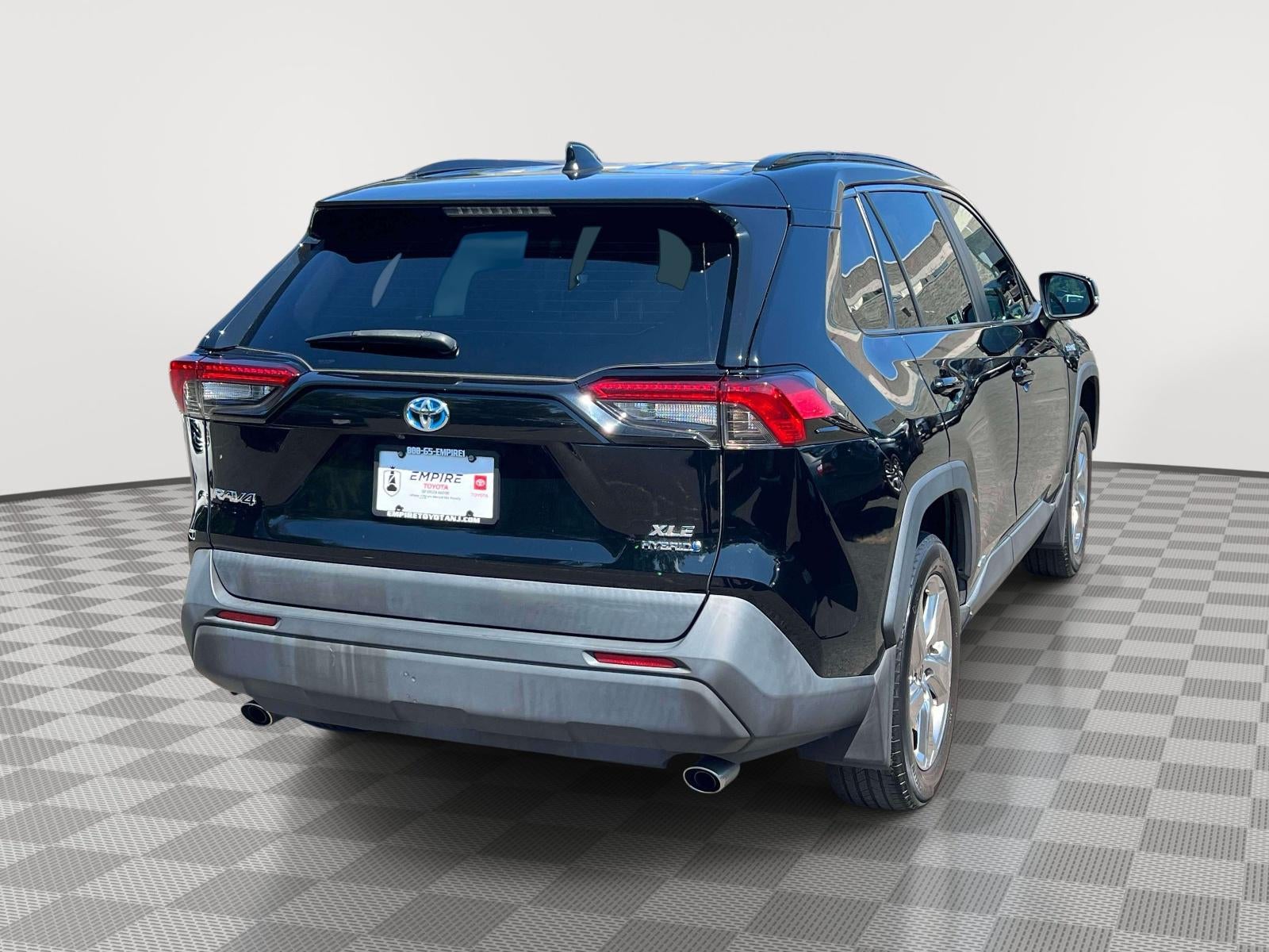 2021 Toyota RAV4 Hybrid XLE Premium