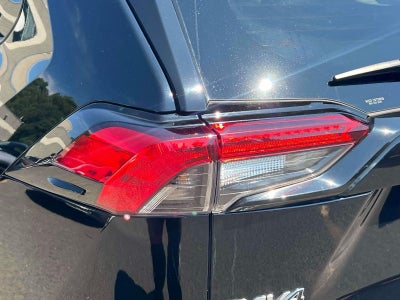 2021 Toyota RAV4 Hybrid XLE Premium