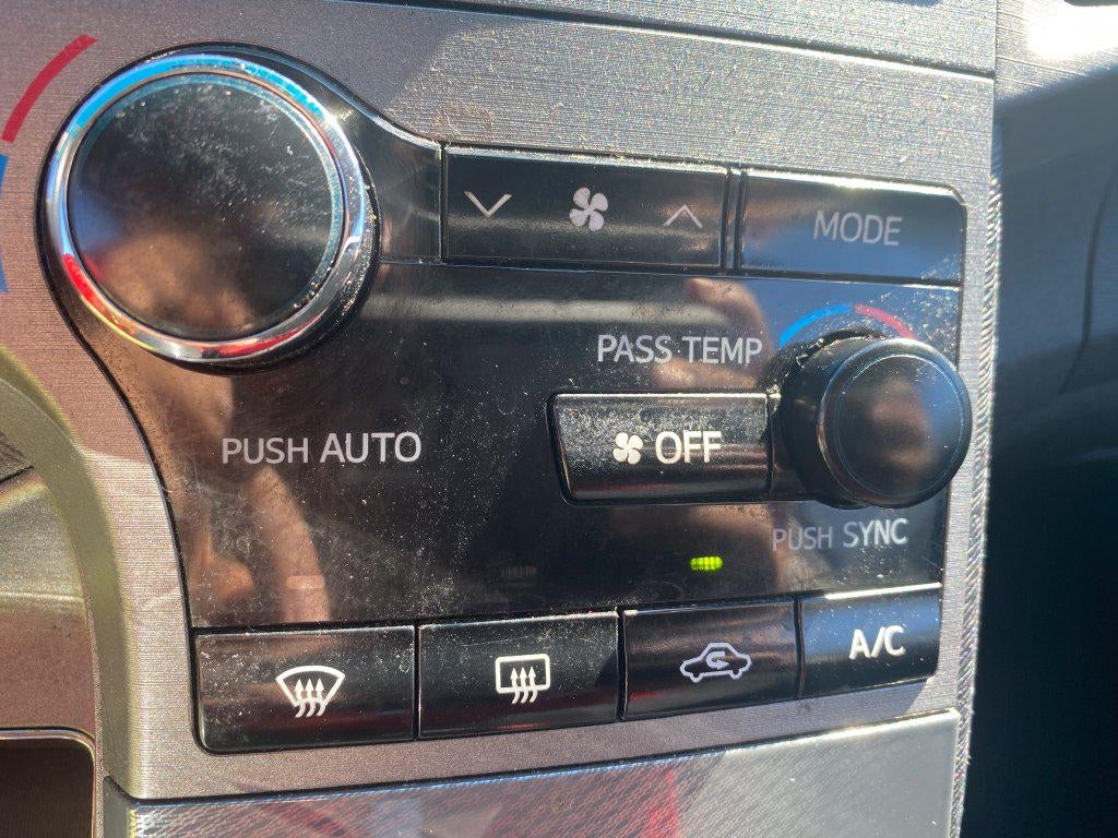 2014 Toyota Venza LE V6