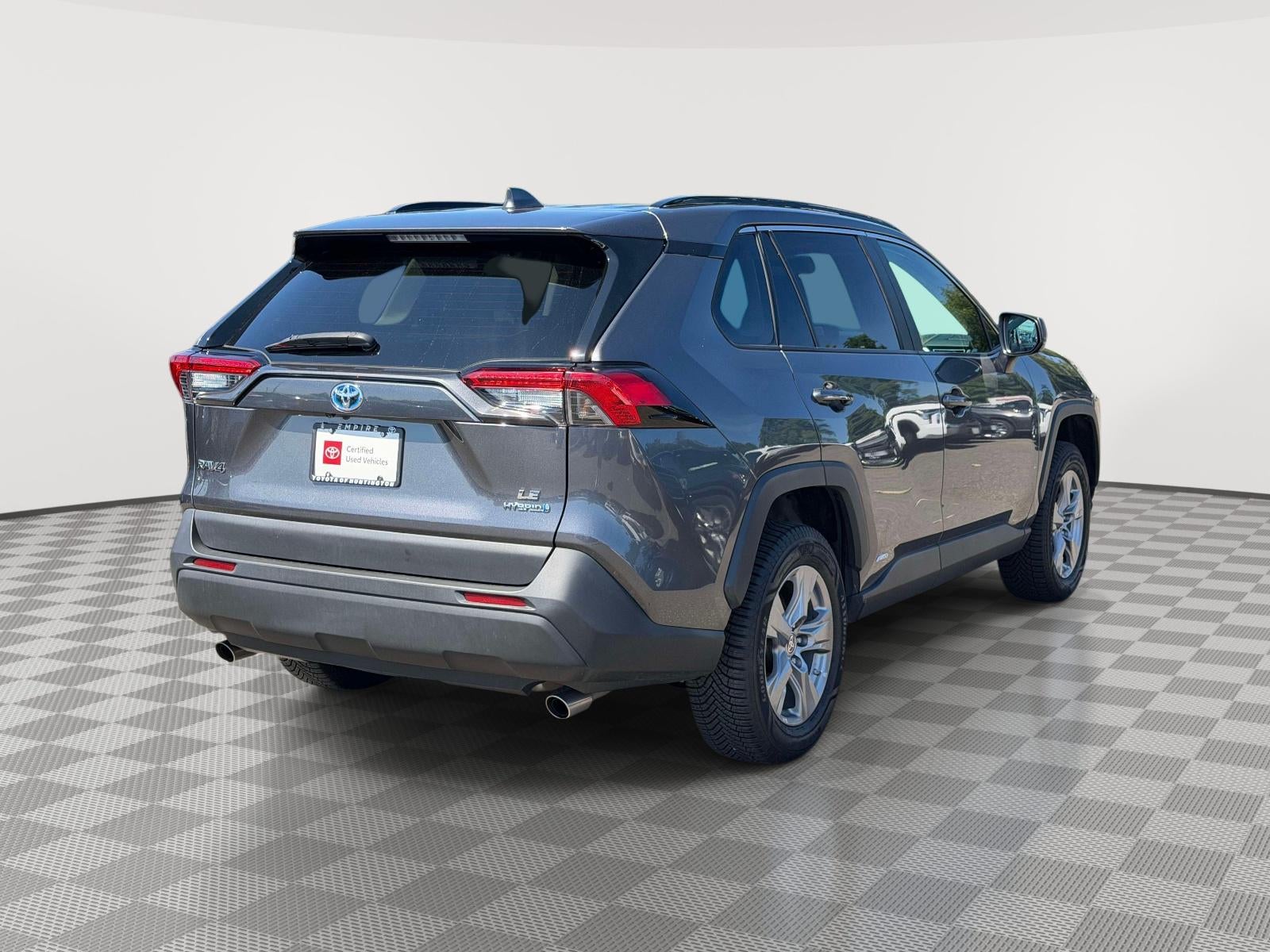 2022 Toyota RAV4 Hybrid LE