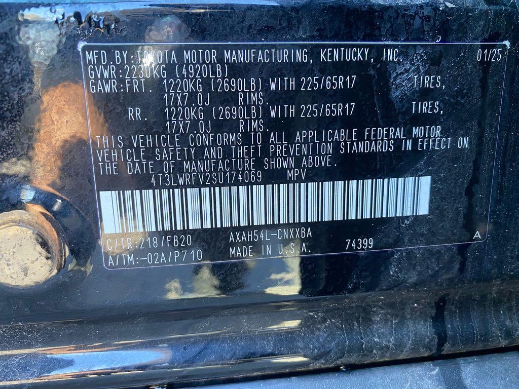 2025 Toyota RAV4 Hybrid LE