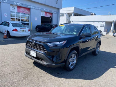 2025 Toyota RAV4 Hybrid LE