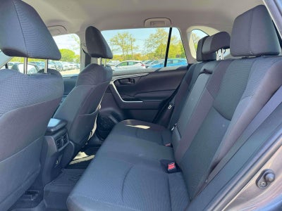 2021 Toyota RAV4 Hybrid LE