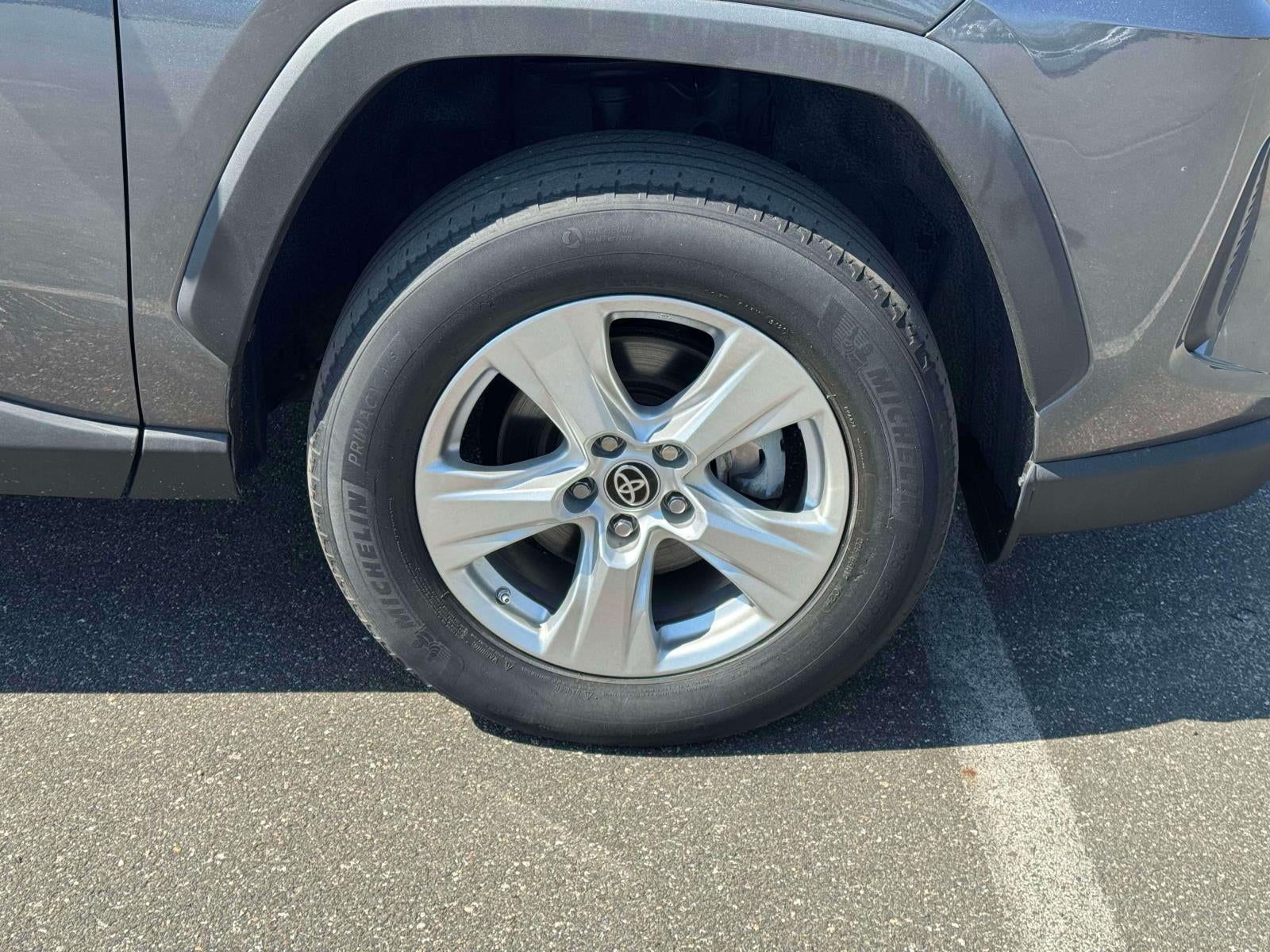 2021 Toyota RAV4 Hybrid LE