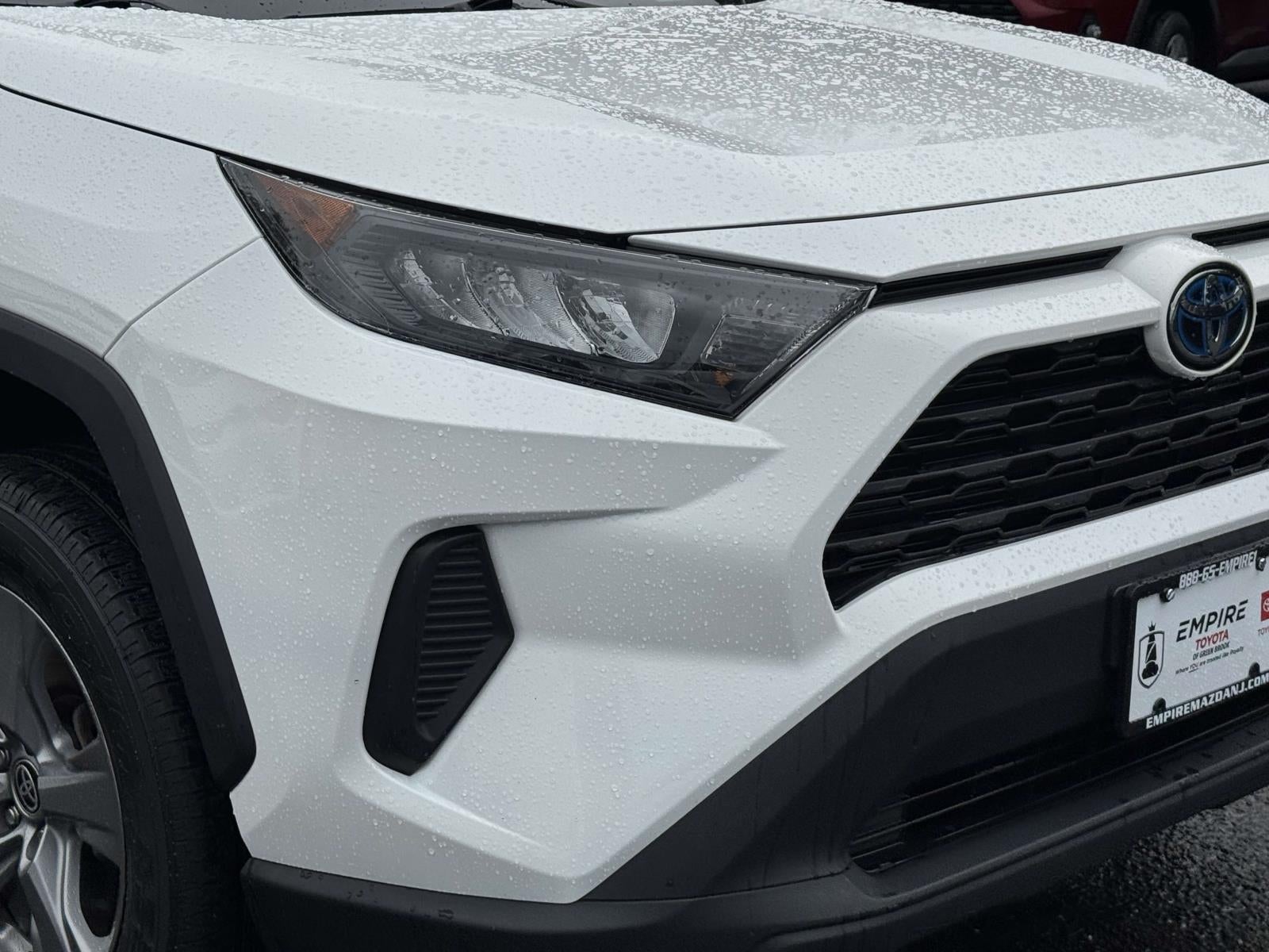 2022 Toyota RAV4 Hybrid LE